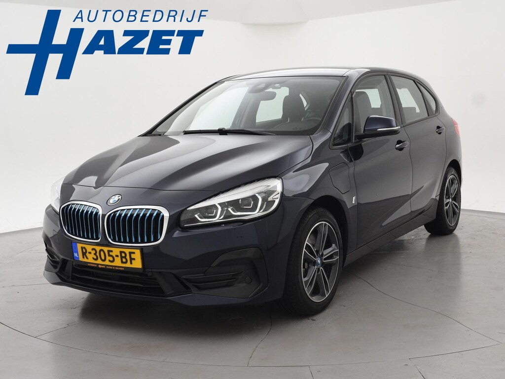 BMW 2-Serie Active Tourer 225xe 224 PK XDRIVE PLUG-IN HYBRID + STOELVERWARMING / AFN. TREKHAAK / NAVIGATIE