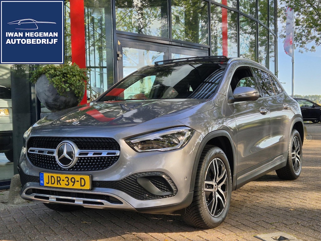 Mercedes-Benz GLA 250 e AUTOMAAT | SOH 96,71% | Panoramadak | Climate Control | Navigatie | Parkeercamera | Cruise Control | Stoelverwarming
