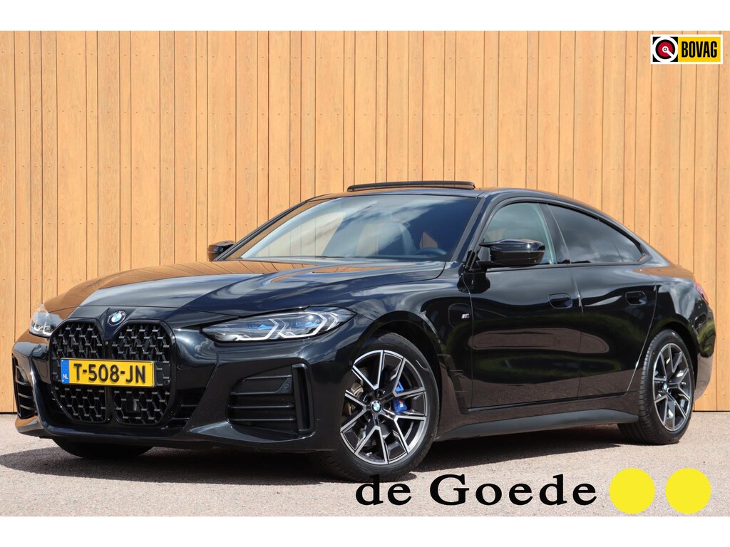 BMW 4-Serie Gran Coupe M440i xDrive M-sport Bus. Ed. Plus org. NL schuifdak camera's