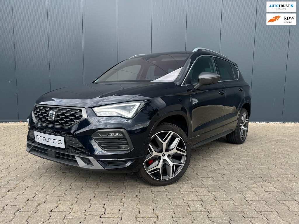 SEAT Ateca 1.5 TSI FR * Facelift*trekh *virtual* 19inch* carbon *.etc
