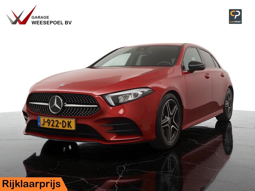 Mercedes-Benz A-klasse 160 Business Solution AMG - Navigatie - Camera - 18 inch LM velgen - Sportstoelen - Stoelverwarming - 12 maanden garantie