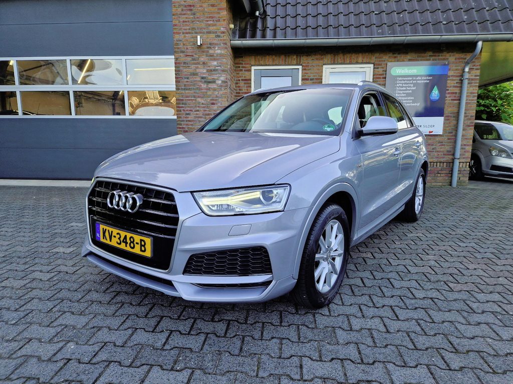 Audi Q3 1.4 TFSI S-LINE
