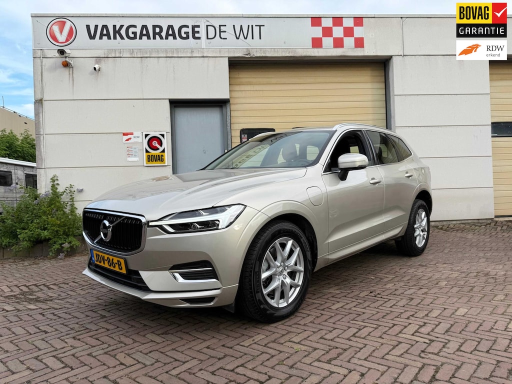Volvo XC60 2.0 T8 Twin Engine AWD Momentum Pro