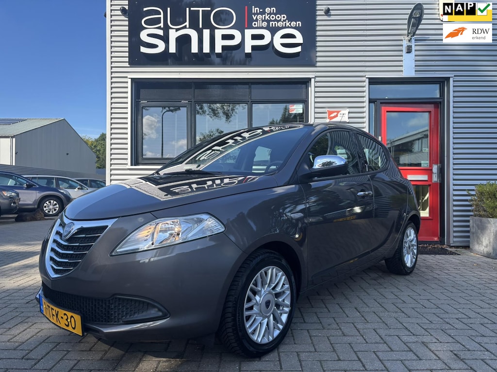 Lancia Ypsilon 0.9 TwinAir Silver Plus -5DRS.-AIRCO-LICHTMETALEN VELGEN-ISOFIX-ORIGINEEL NEDERLANDS!-48.533 KILOMETERS!