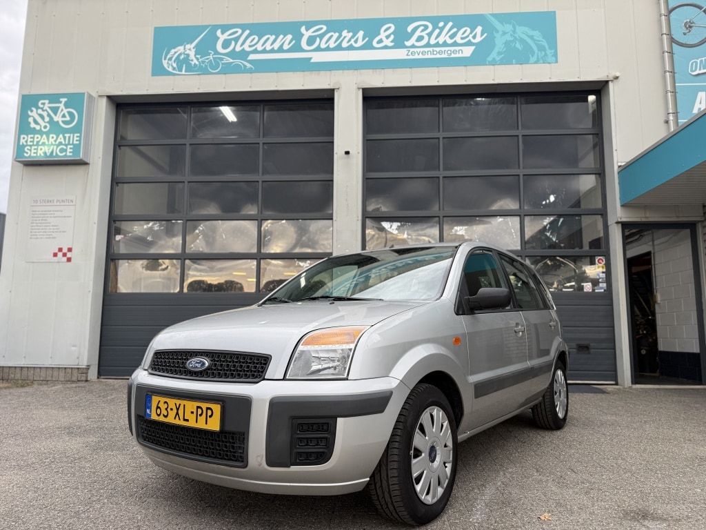 Ford Fusion 1.4-16V Champion