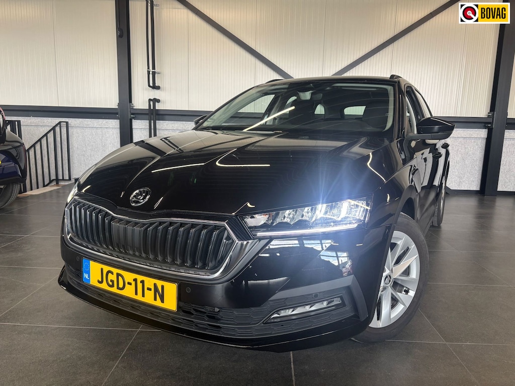Skoda Octavia Combi 1.4 PHEV Business Edition|Automaat| Plug-in