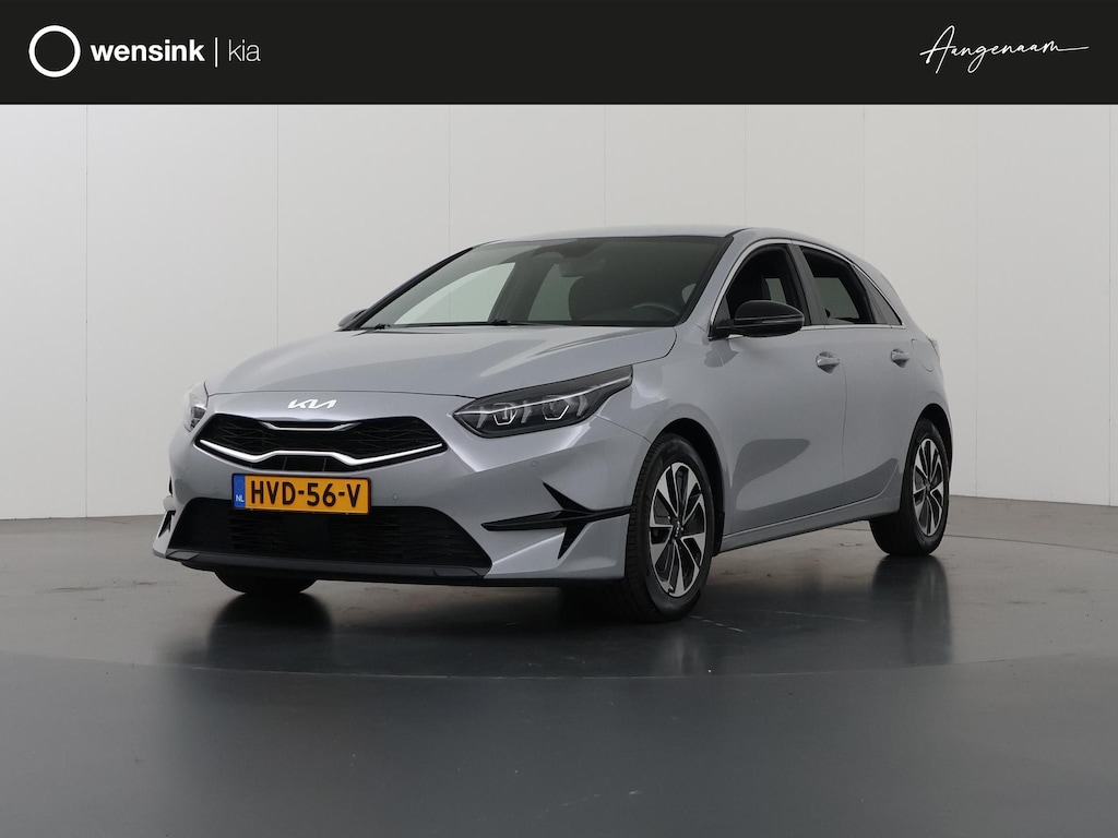 Kia Ceed 1.0 T-GDi Design Edition | Trekhaak | JBL | Stoelverwarming | Parkeersensoren | LED Koplampen | Dodehoekassistentie | Adaptieve cruise control | Stuurwiel verwarmd |