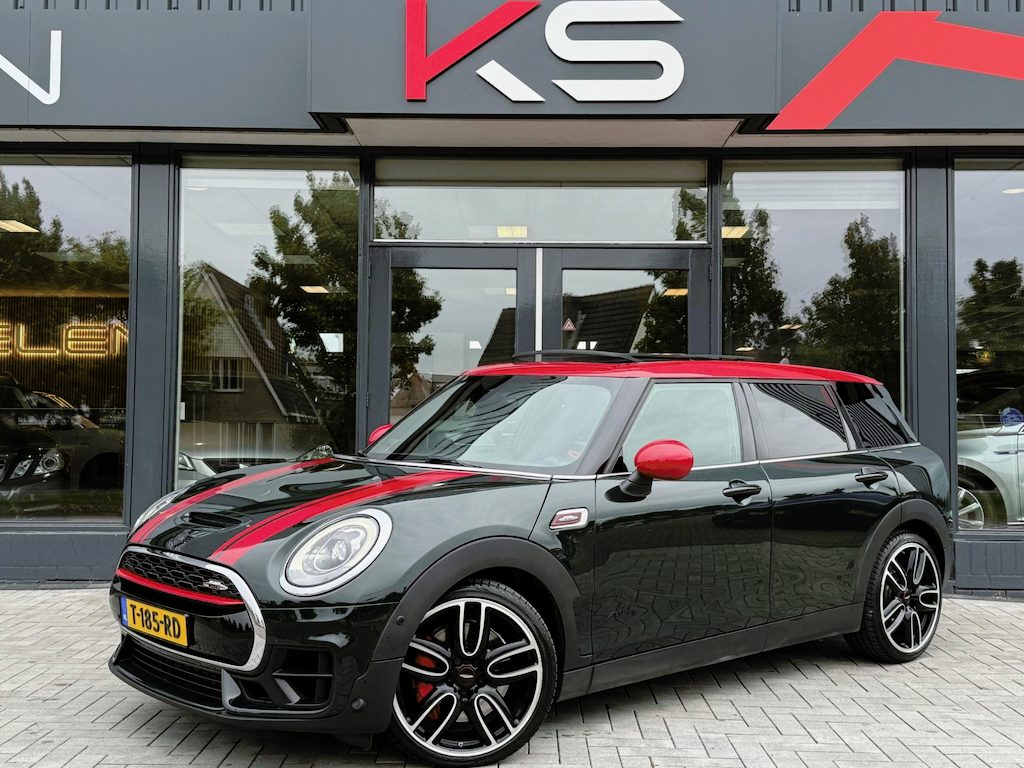MINI Clubman Mini 2.0 John Cooper Works ALL4 Chili 230pk Pano Camera Alcantara Harman Kardon