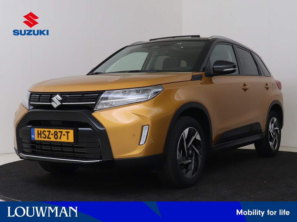 Suzuki Vitara 1.4 Boosterjet Style Smart Hybrid Two Tone | Panodak / Sunroof | Apple Carplay Android Auto | 140 pk | 1500 kg aanhanggewicht |