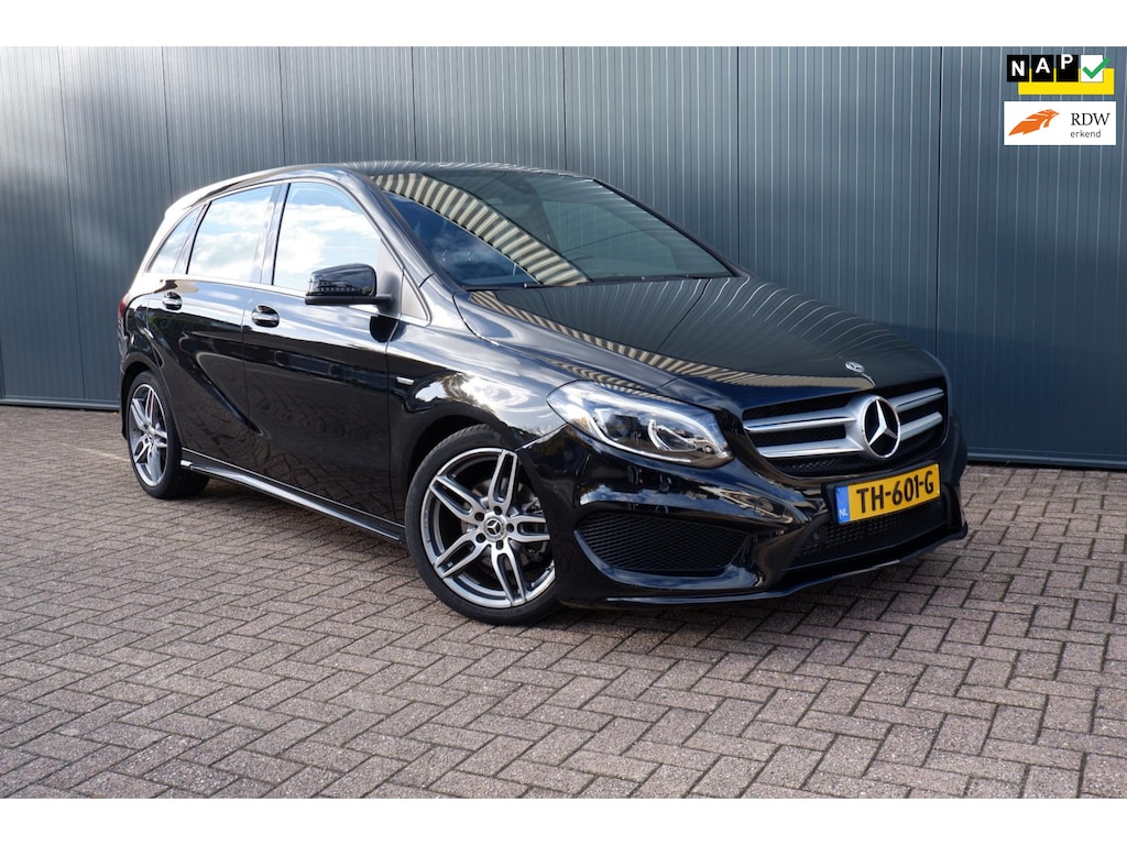 Mercedes-Benz B-klasse 180 AMG Upgrade Edition Automaat