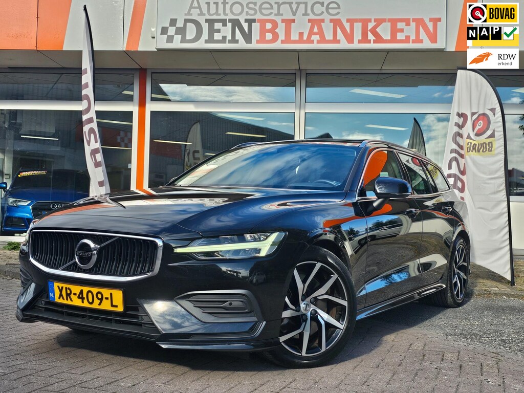 Volvo V60 2.0 T5 Momentum 250pk Aut BJ.2019 / Panodak / Leder / Apple Carplay / Navi / Led / Camera / 18"Lmv !!