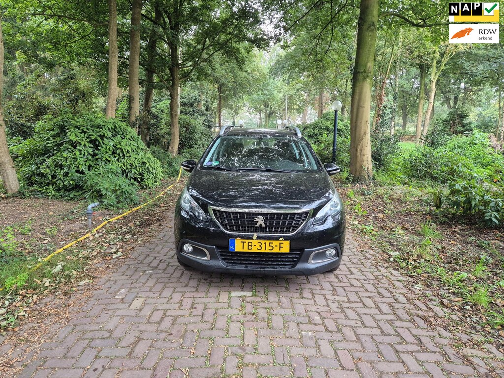 Peugeot 2008 1.2 PureTech Blue Lion