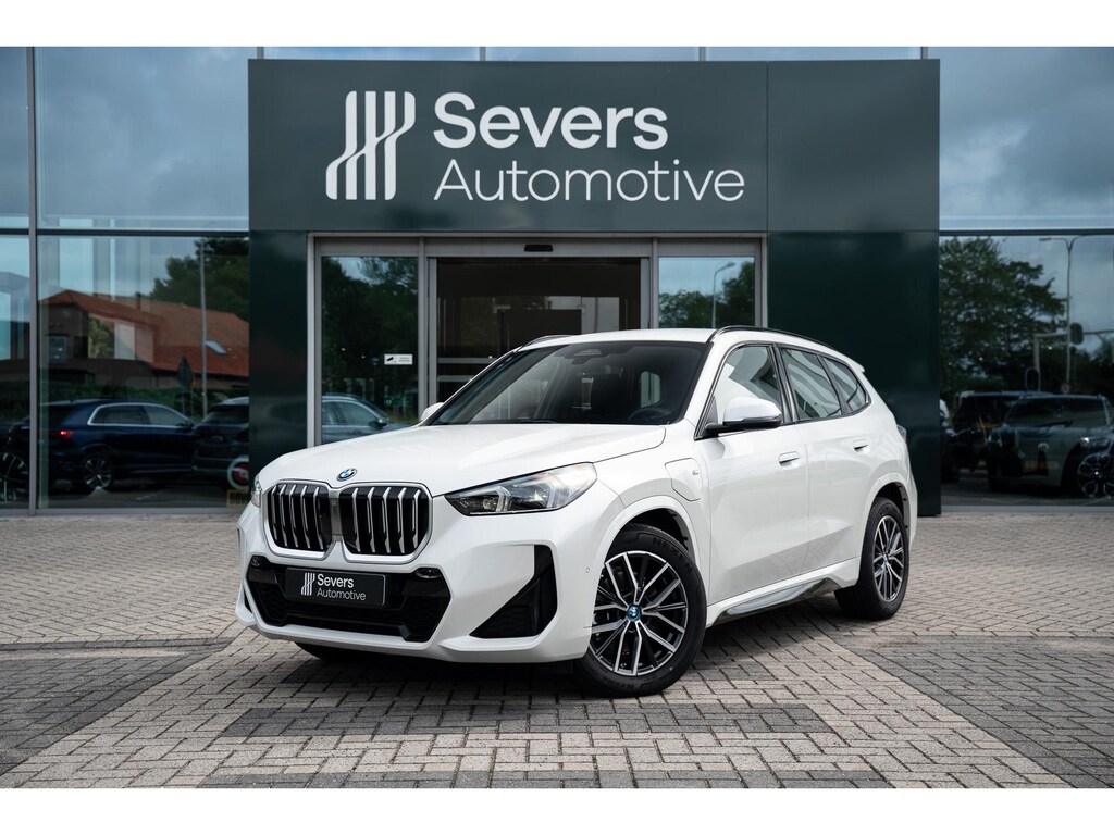 BMW X1 xDrive25e | M-Sport | Driving Assistant Plus | Keyless entry | Apple Carplay/Android Auto | Premium Pack | LED koplampen | Parking Assistant |