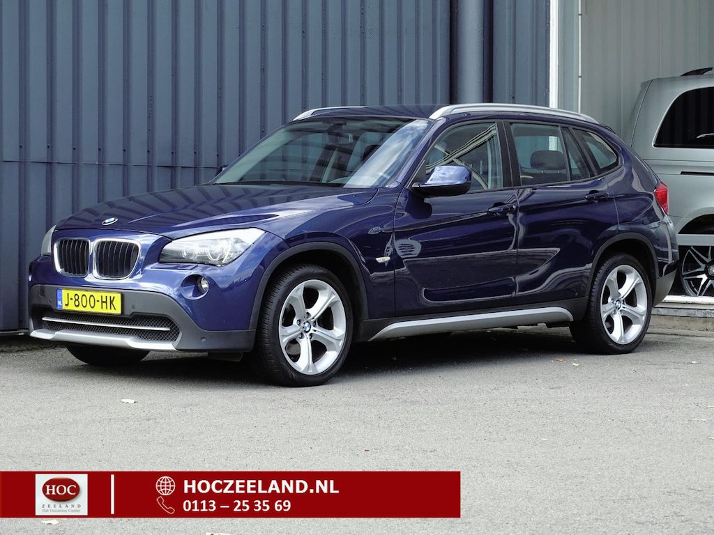 BMW X1 sDrive18i Executive | Bluetooth | Stoelverwarming | 18"