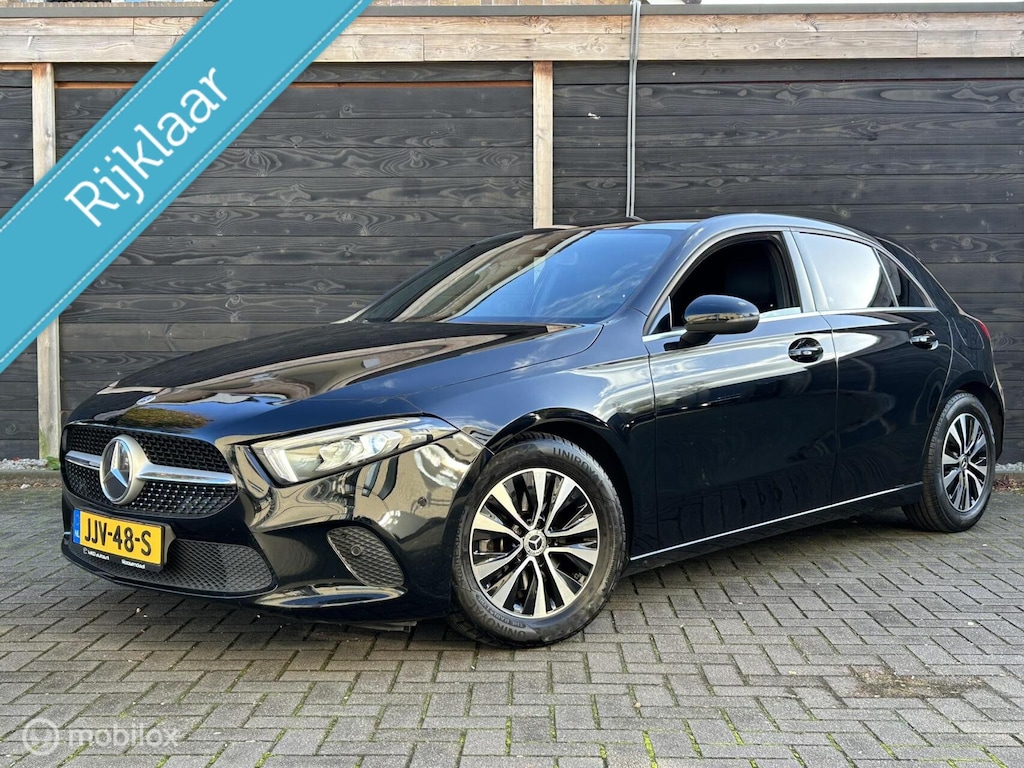 Mercedes-Benz A-klasse 180 Business Solution FM nav / Camera / Half leder / LED