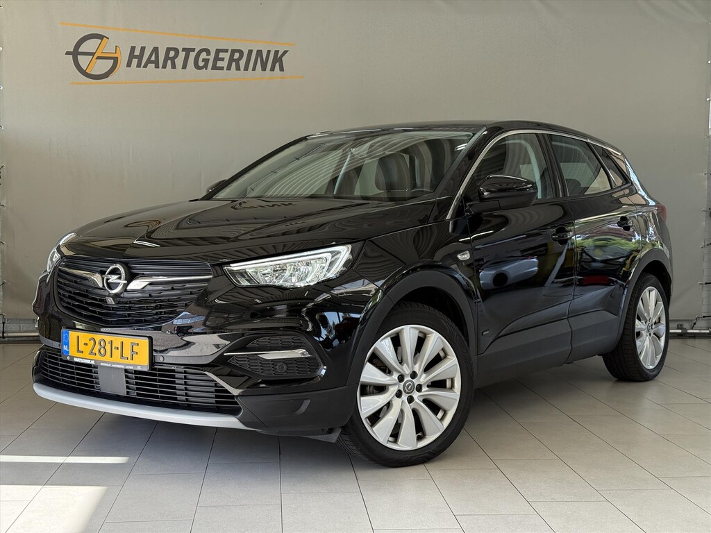 Opel Grandland X 1.6 Turbo Hybrid Innovation 225pk Automaat* Navi / Camera / A-Cruise / PDC / Stoelverwarming