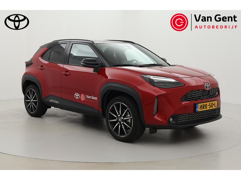 Toyota Yaris Cross 1.5 Hybrid 130 GR SPORT | Apple Carplay / Android Auto | Dodehoek detectie | Stoelverwarming | Leder/alcantara | Parkeersensoren voor/achter | Adaptive Cruise | Clima | Keyless | 18 inch
