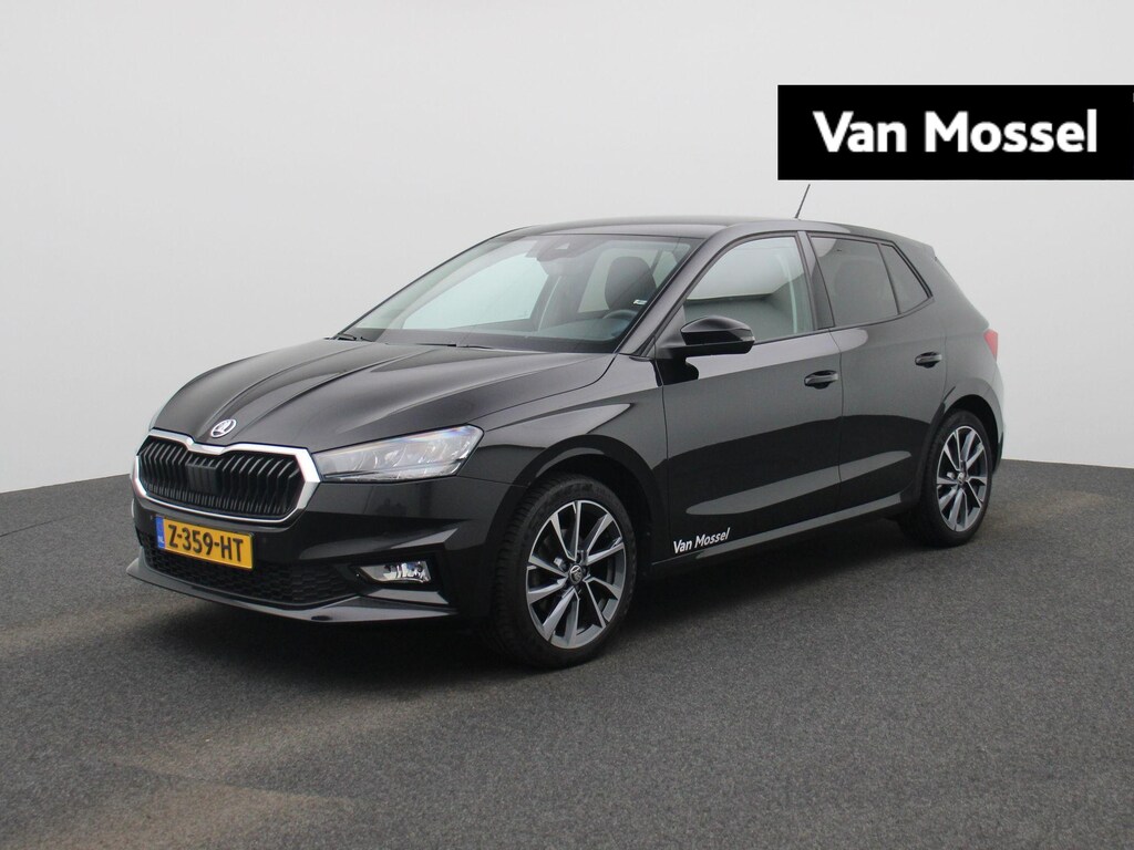 Skoda Fabia 1.0 TSI Ambition 110 PK | Automaat | Led verlichting | Navigatie | Parkeersensoren | Adaptieve Cruise Control | Apple Carplay & Android Auto | Getint Glas |