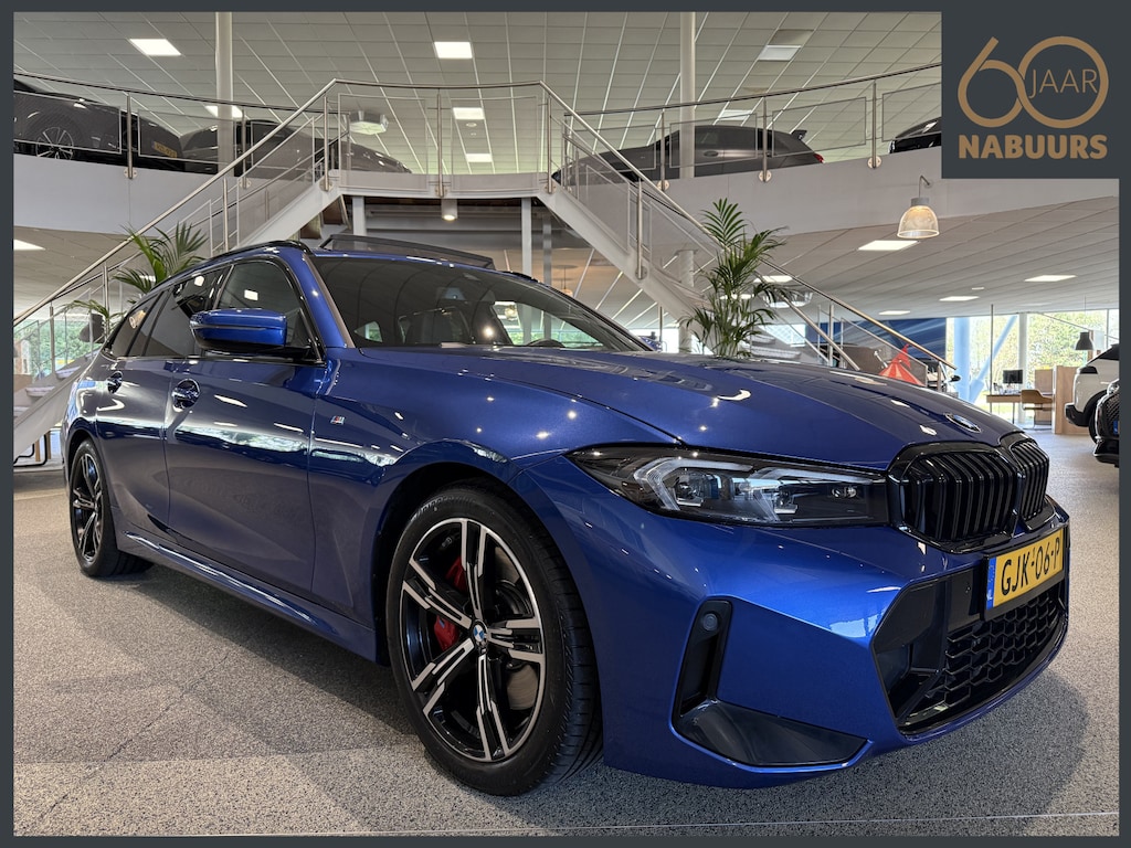 BMW 3-Serie Touring 330i M Sportpakket Pro, NL Auto, Panoramadak, H&K