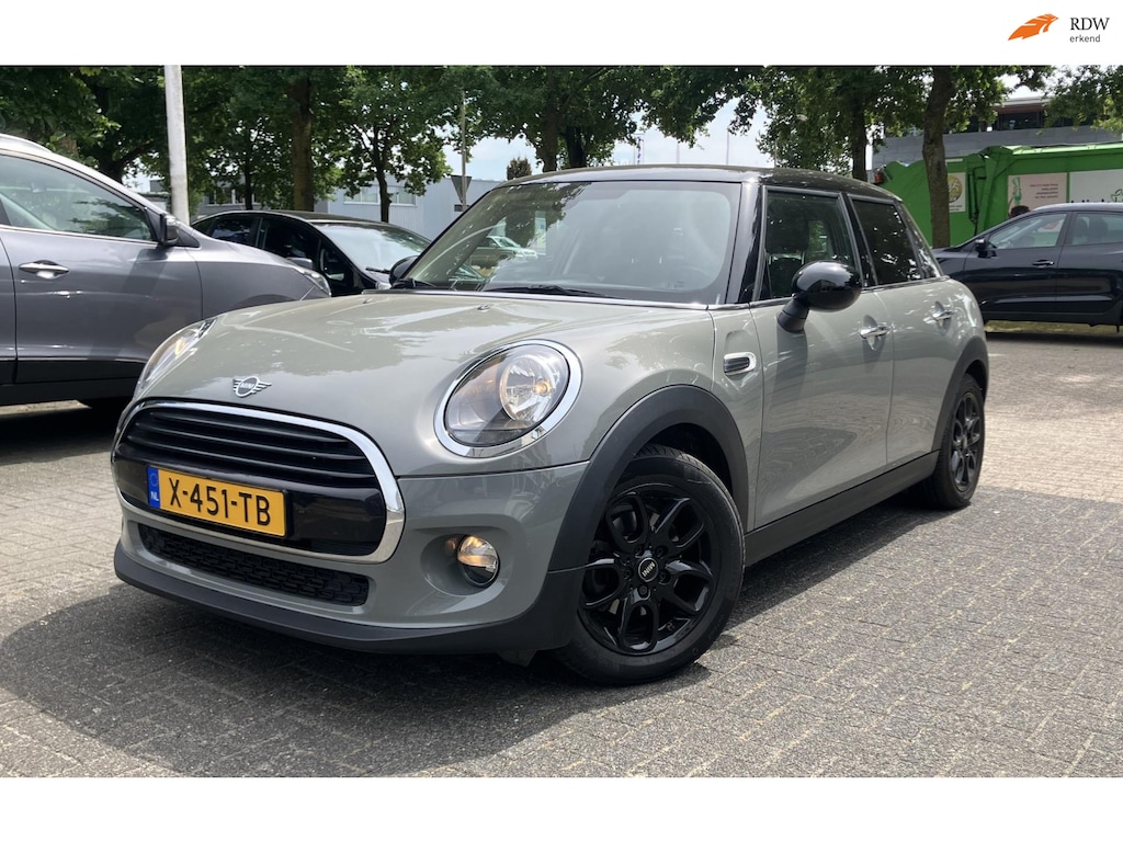 MINI Cooper 1.5 Salt Navi Carplay LM Airco
