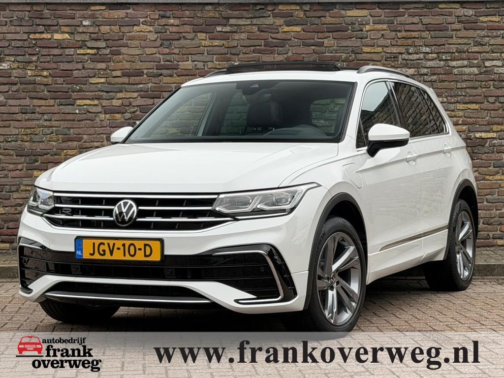 Volkswagen Tiguan 1.4 TSI eHybrid R-LINE Panodak 94% SOH Head-Up Keyless