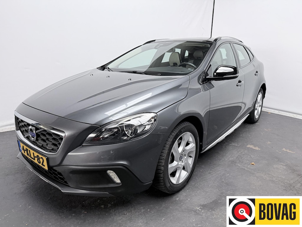 Volvo V40 Cross Country T3 Summum | Pano | Camera