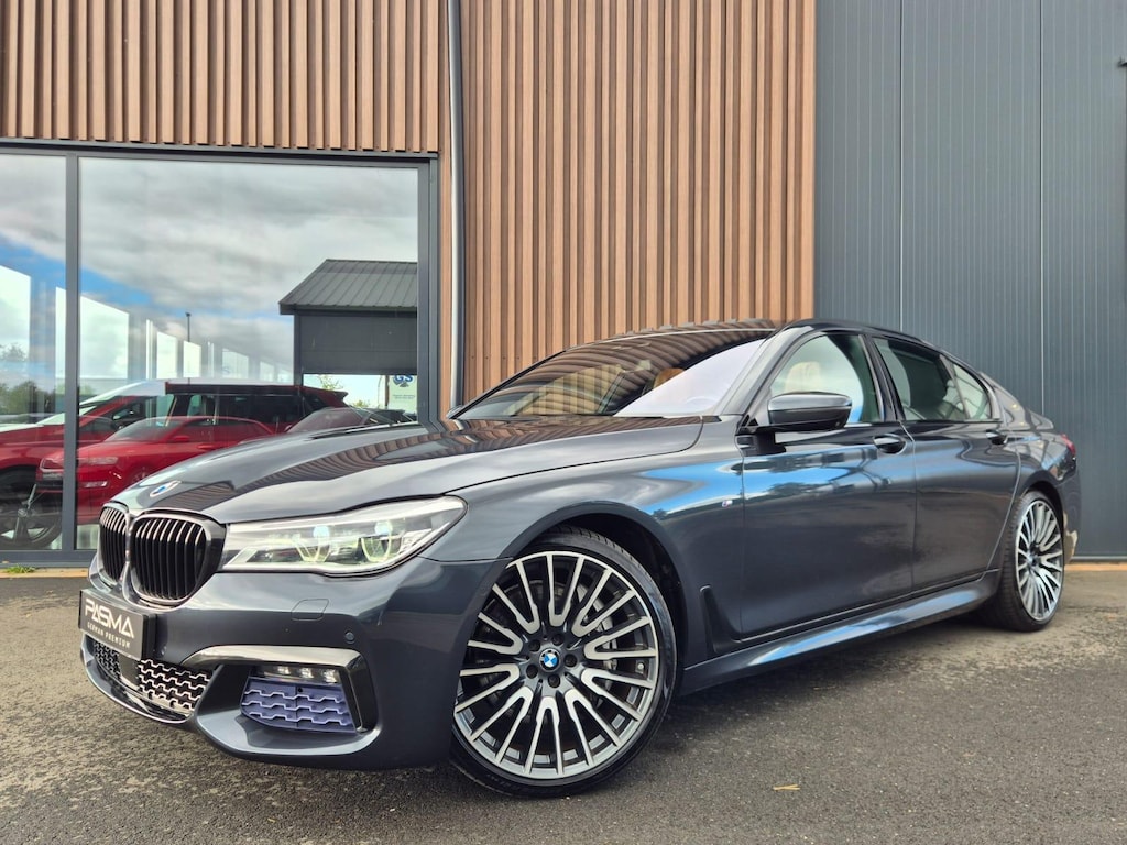 BMW 7-Serie 750i xDrive High Executive M-Sport | B&W | HUD | Dak | RSE | 21'' | Bom vol