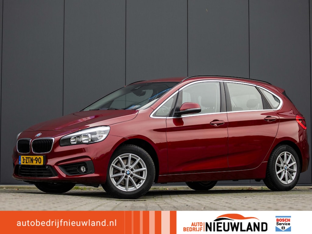 BMW 2-Serie Active Tourer 218i Executive elektrisch bedienbare achterklep en stoelen met geheugen