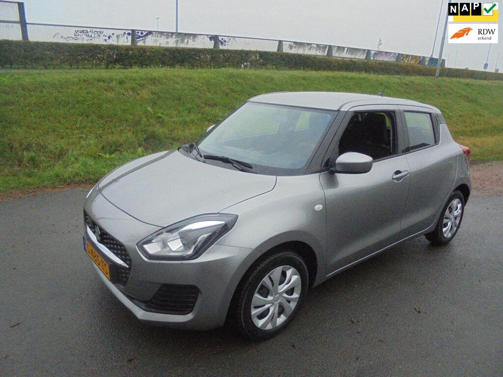 Suzuki Swift Suzuki swift 1.2 benzine Hybrid airco 30.000 km eerste eigenaar