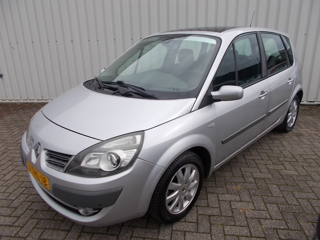 Renault Scenic 1.6-16V Privilège Luxe Automaat ( NW. APK KEURING BIJ VERKOOP! )