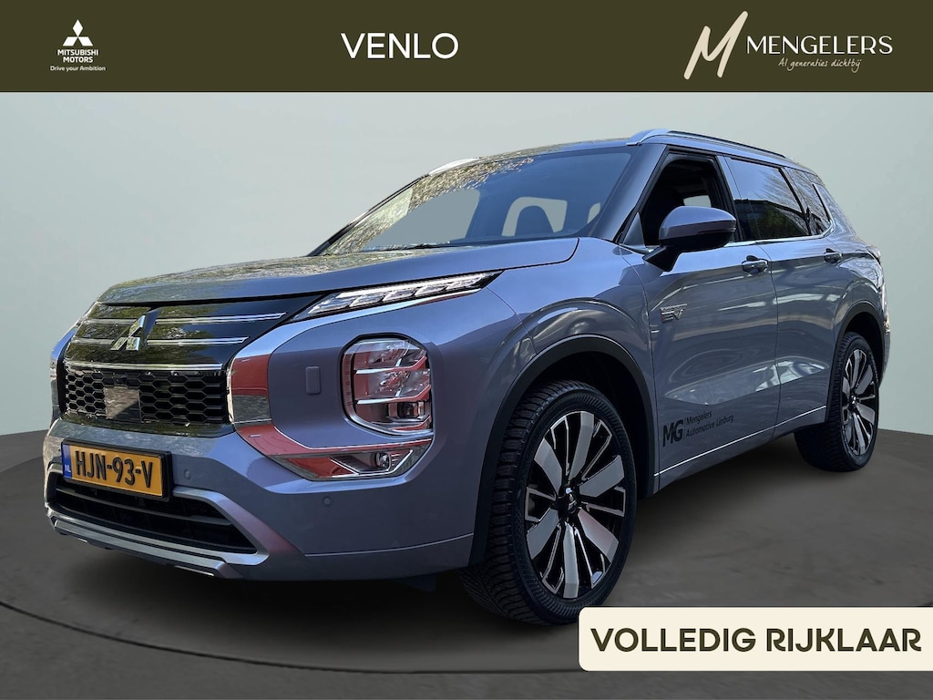 Mitsubishi Outlander 2.4 PHEV Instyle | Rijklaar | Trekhaak | Navigatie | 360 Camera | Panoramadak | All-Seasonbanden