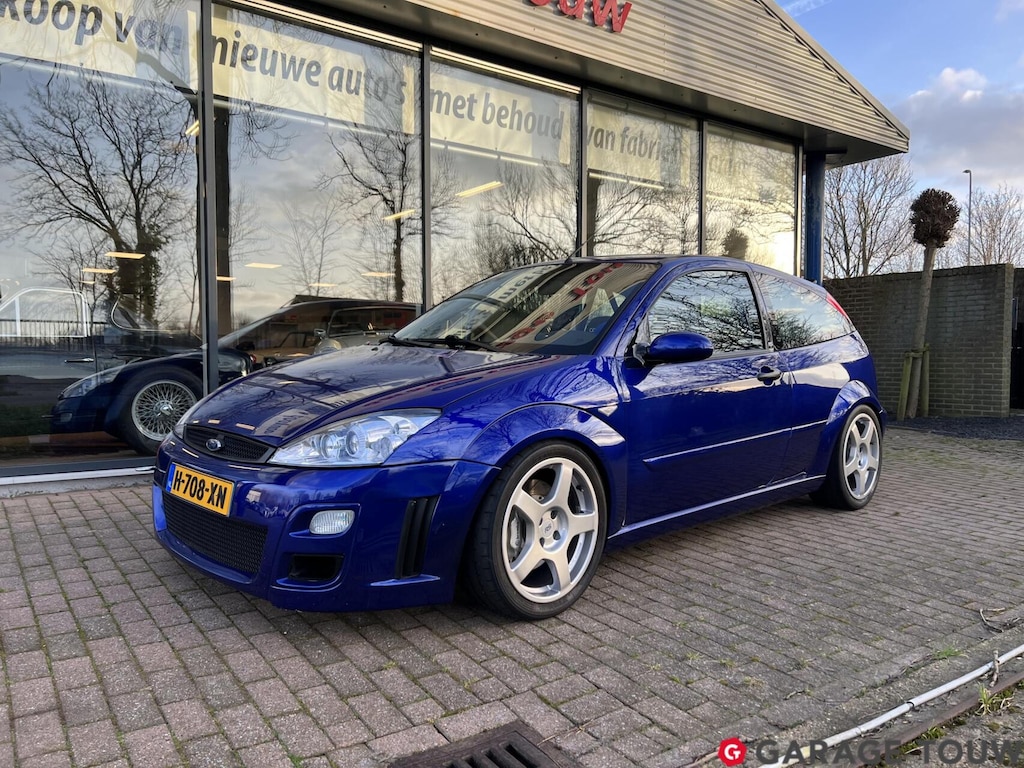 Ford Focus 2.0-16V RS Turbo 29.852KM