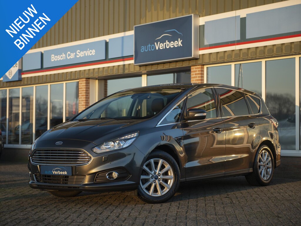 Ford S-Max 1.5 160pk Titanium 7p. | Gereviseerde motor | Pano | Navi & Apple Carplay/Android Auto | Elektr. achterklep | Keyless | Voorruitverwarming | Parkeer pakket | Lane Assist | Verkeersbord Assist i.c.m. Speed Limiter