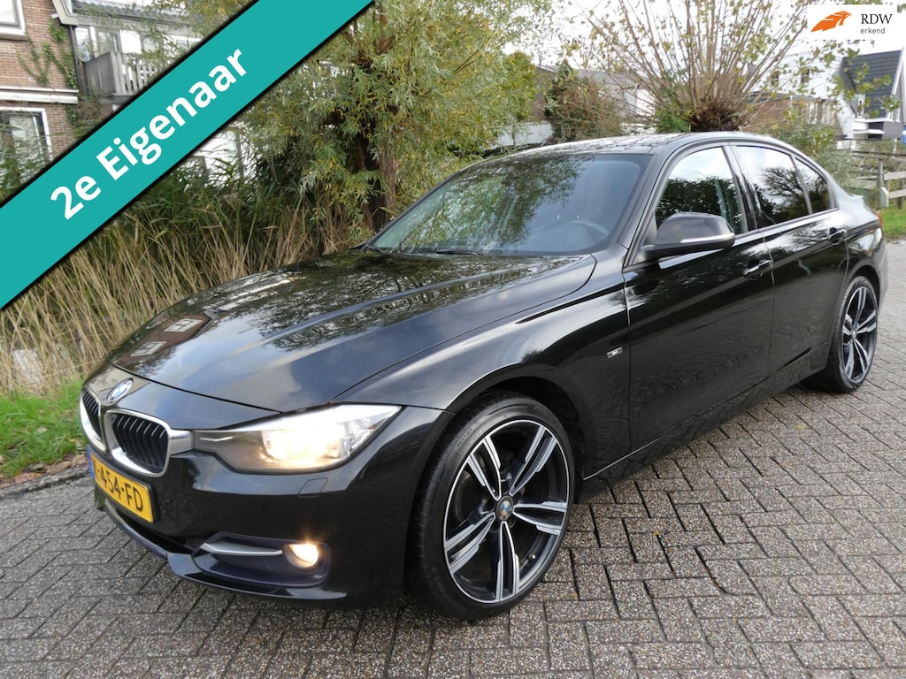 BMW 3-Serie 316i Sedan 2e eigenaar 136pk Clima Multimedia 6-bak