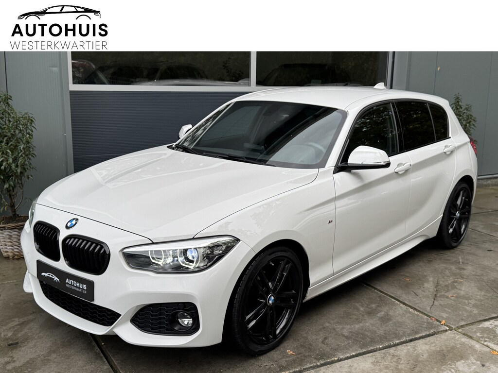 BMW 1-Serie 118i 136pk Automaat Executive Sport line PDC Navigatie LED Climate Control