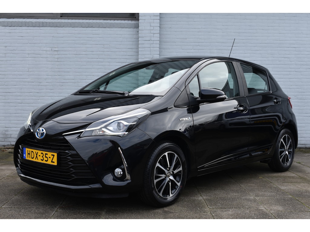 Toyota Yaris 1.5 Hybrid Dynamic Limited Automaat 100pk | Achteruitrijcamera | Bluetooth | Keyless start |