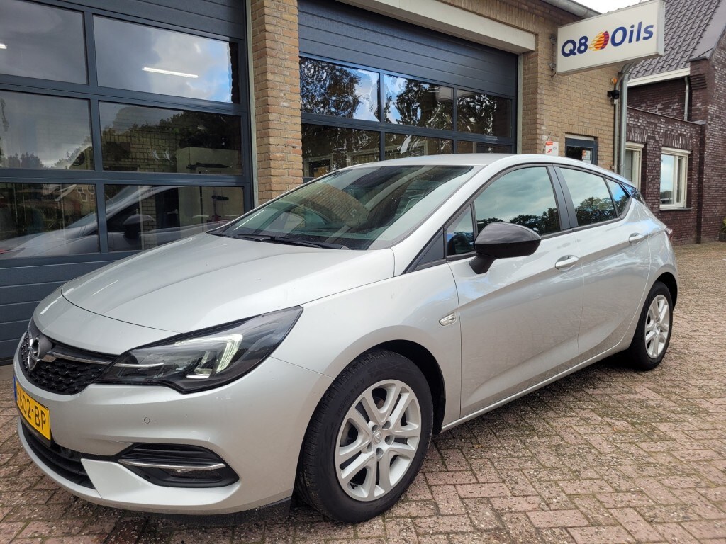 Opel Astra 1.2 Turbo 131pk Business Edition  carplay, sport stoel, trekhaak, led
