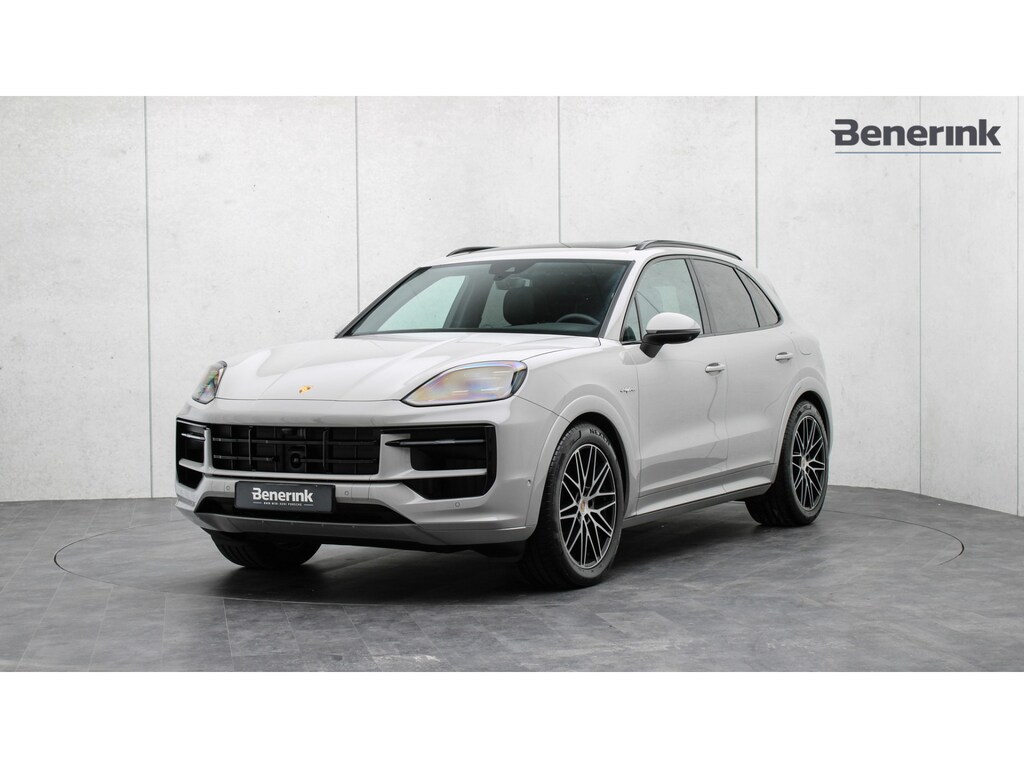 Porsche Cayenne 3.0 E-Hybrid SportDesign | Panoramadak | BOSE Sound | Soft-Close | Bijrijdersdisplay | Trekhaak