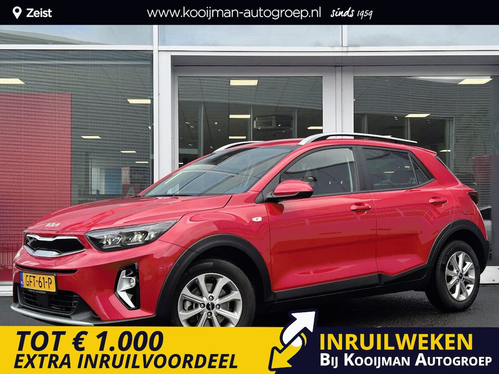 Kia Stonic 1.0 T-GDi MHEV DynamicLine Navigatie | Apple Carplay / Android Auto | Cruise control | Airconditioning | LM Velgen