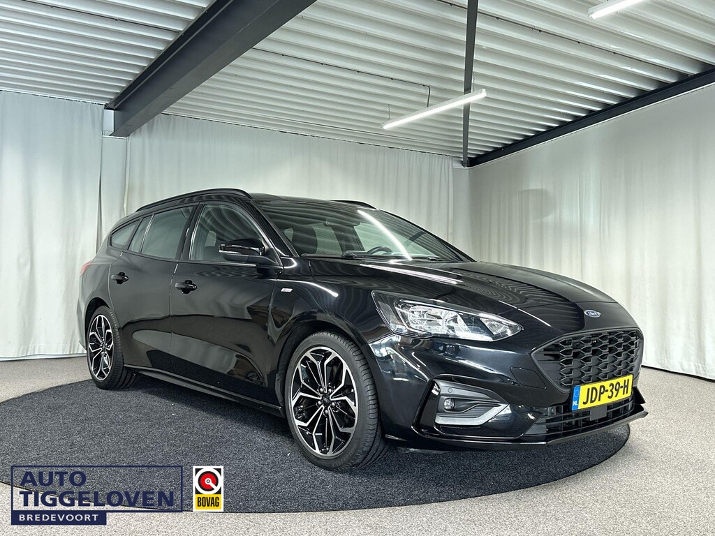 Ford Focus Wagon 1.5 EcoBoost ST Line Business Automaat | 182 PK | Navi | LED
