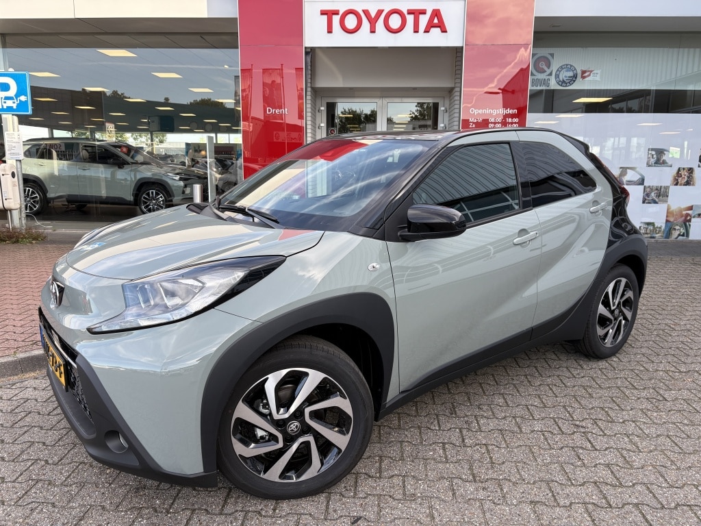Toyota Aygo X 1.0 VVT-i S-CVT Pulse | Stoelverwarming | Apple CarPlay, Android