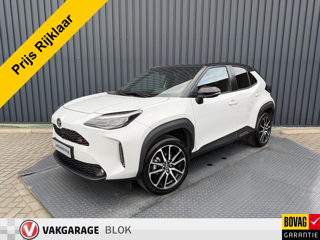 Toyota Yaris Cross 1.5 Hybrid GR Sport | 360 camera | 8.000 km | Head-up | BSM | Rijklaar!!