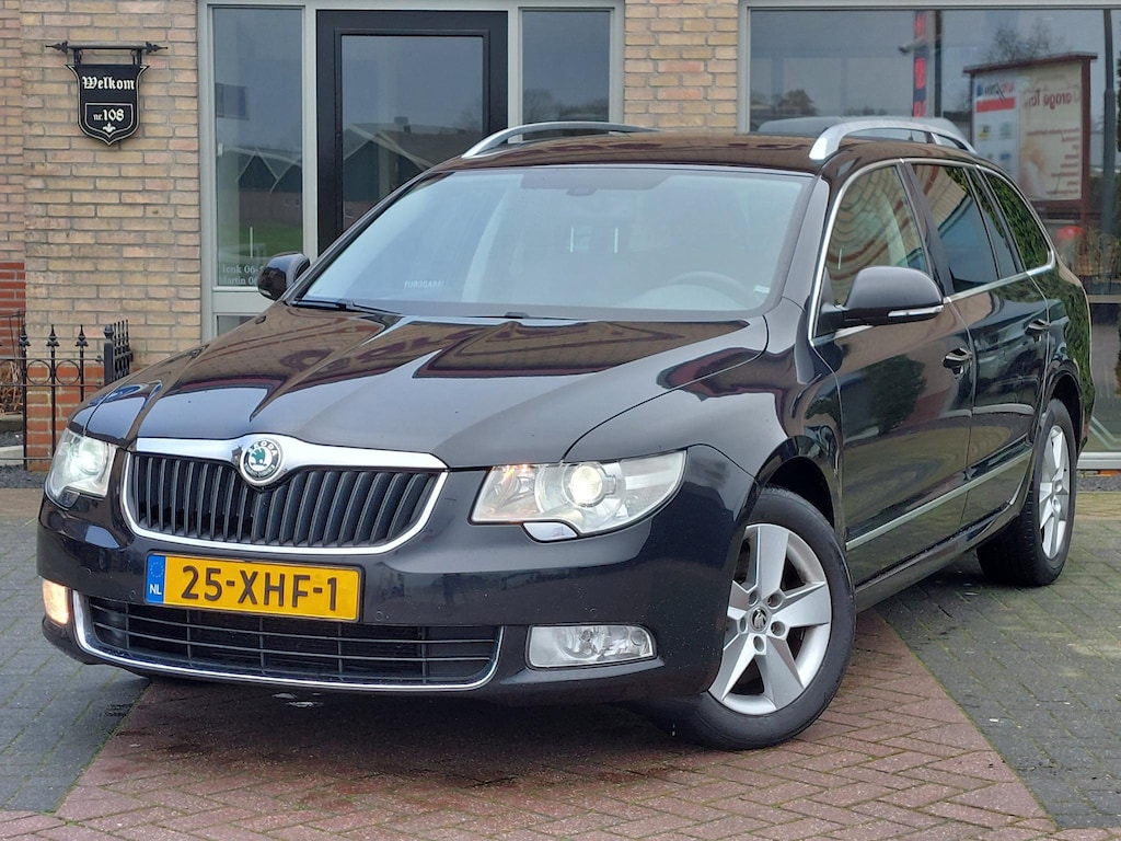 Skoda Superb Combi 1.8 TSI | Handel / Export | Full-options