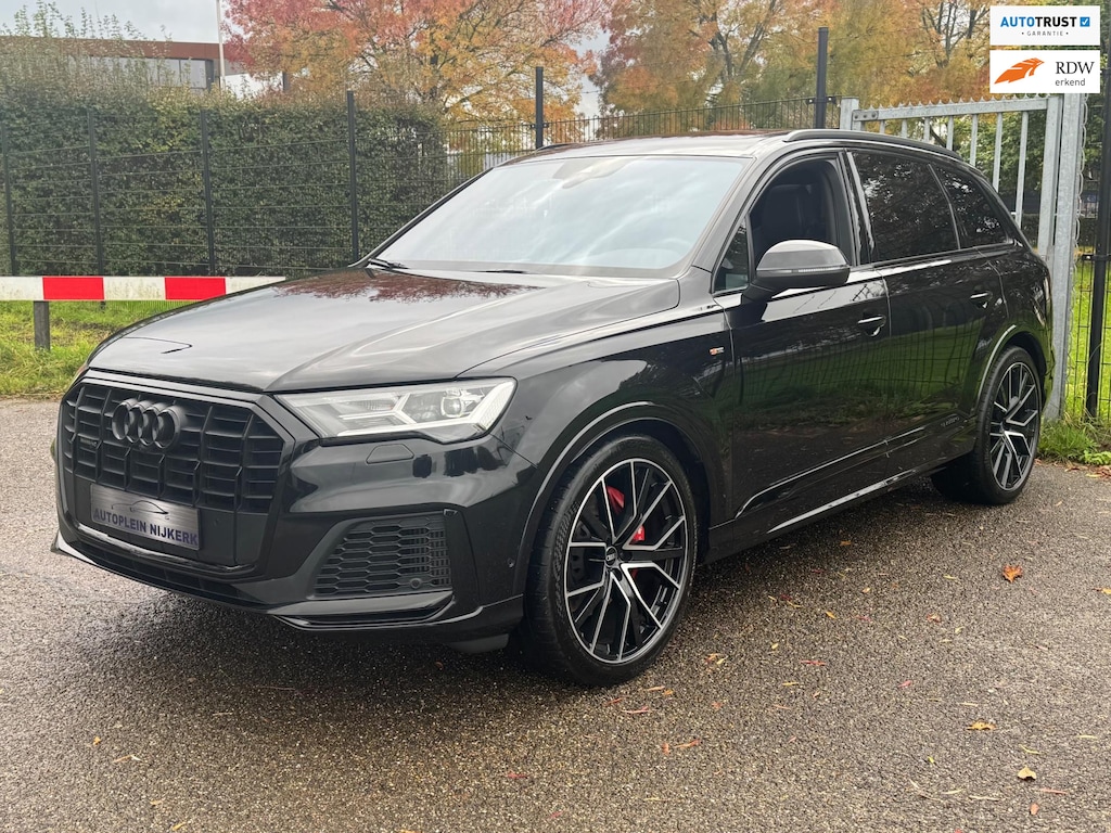Audi Q7 55 TFSI quattro RS zetels Black Optic Pano Ambient 22inch