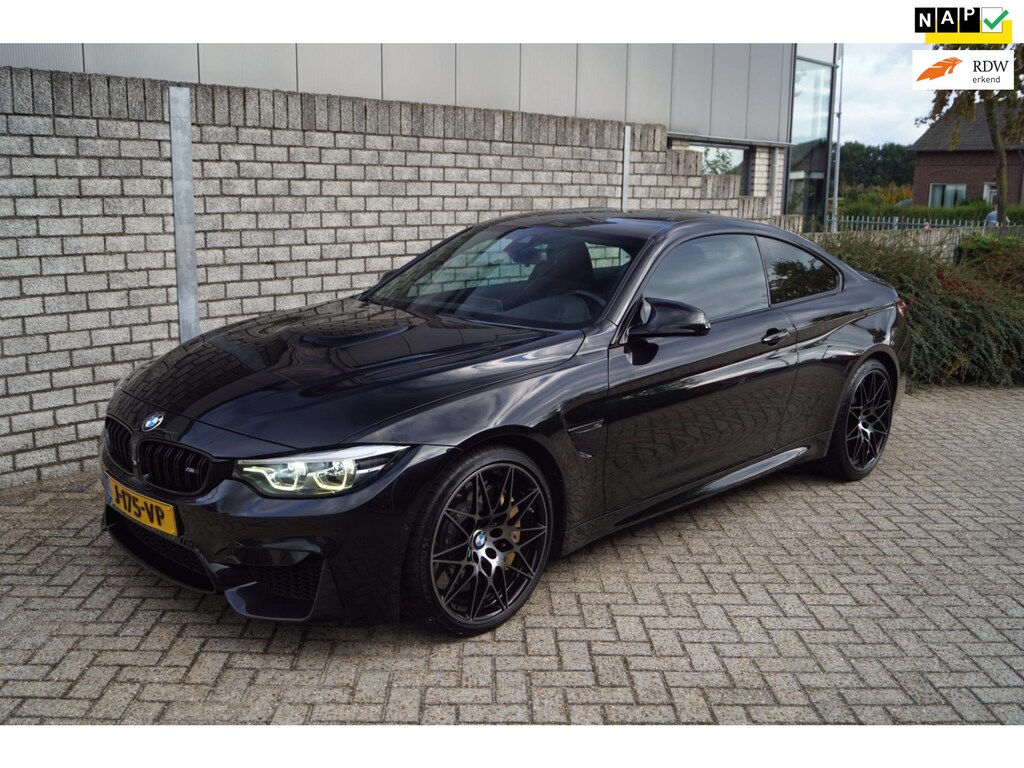 BMW M4 4-serie Coupé Competition Autom Keramisch Head-Up Schaalstoelen Navi Camera Clima Apple Carplay 2x PDC LMV ENZ NL Auto.