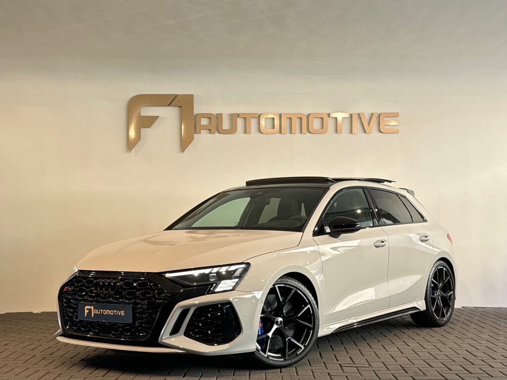 Audi RS3 Sportback 2.5 TFSI quattro Pano|Ceramic|HuD|B&O|VOL
