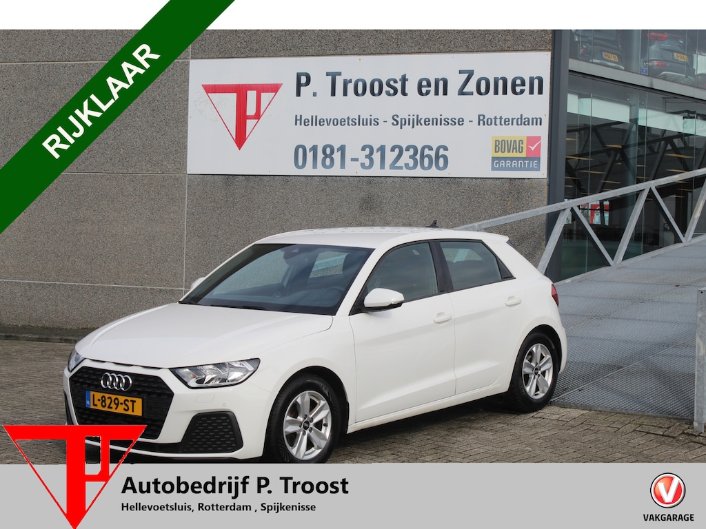 Audi A1 Sportback 30 TFSI STERRENHEMEL Virtueel cockpit/Stoelverwarming/Keyless go/Bluetooth/Climate control/Licht metalen velgen