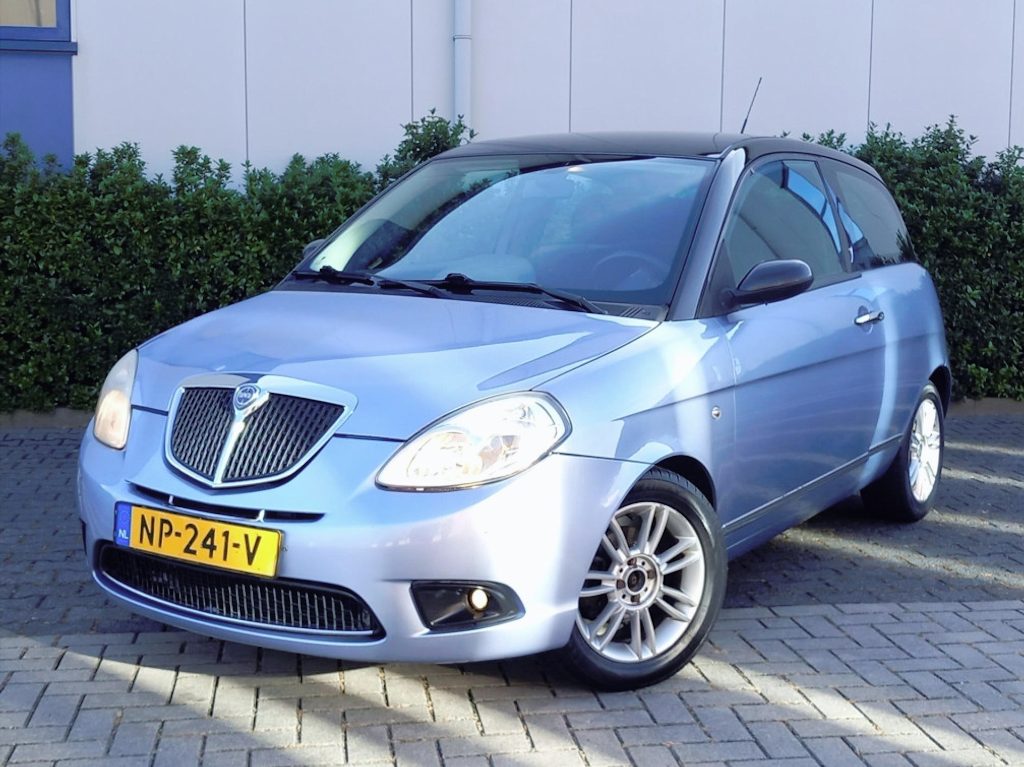 Lancia Ypsilon 1.2 Argento