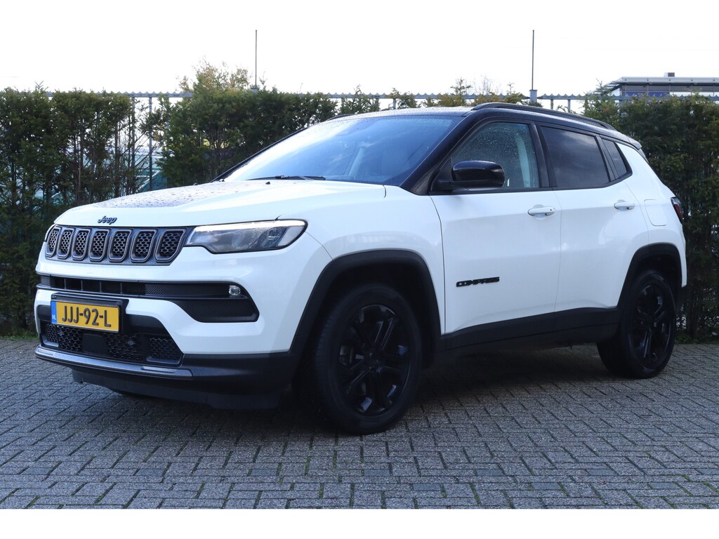 Jeep Compass 4xe 240 Plug-in Hybrid Electric Upland | Adaptieve Cruise | Stoel+Stuurverwarming | Navigatie | Keyless | Camera | Carplay