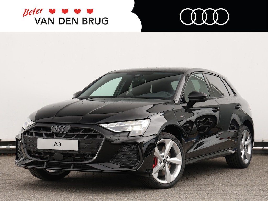 Audi A3 Sportback S edition Competition 45 TFSI e 272 PK Sp | Camera | Assistentiepakket driving | SONOS |